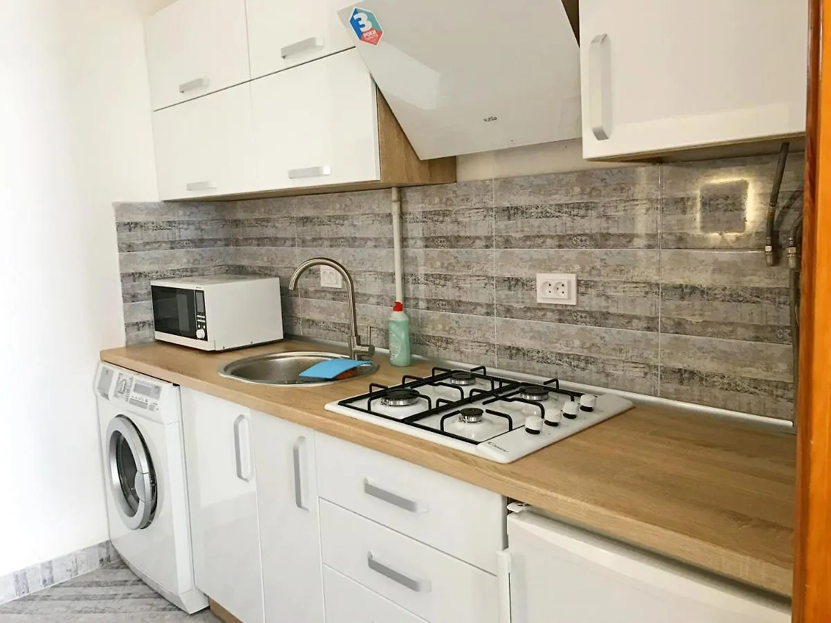 Romantic Apartments-Near Opera House 5/8 Lviv